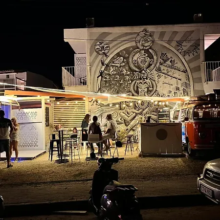 The Moon Guest house