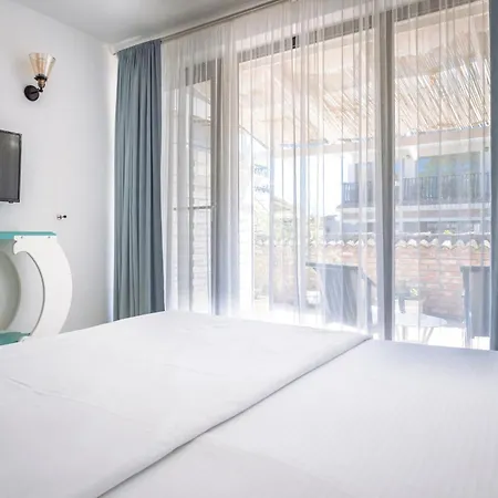 The Moon Guest house