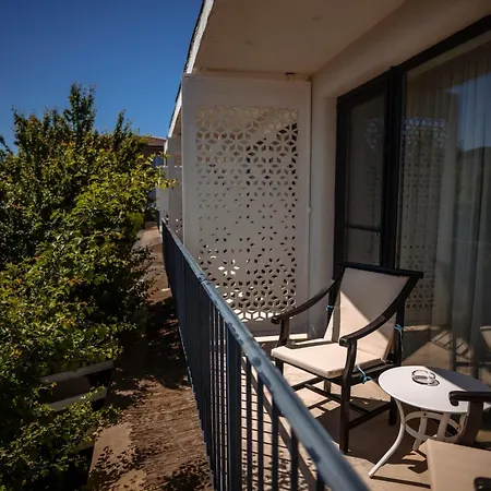 The Moon Guest house 4*